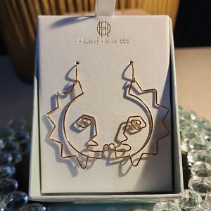 House Of Harlow 1960 Modernist Gold Tone Wire Sun Face Dangle Hook Earrings NIB